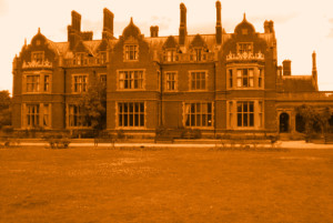 Athur Findlay College